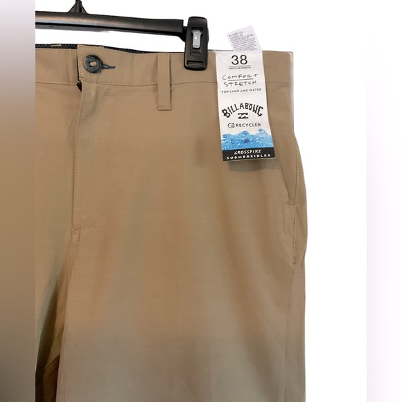 NWT Billabong Crossfire Submersible Shorts Size 38 - Picture 3 of 3
